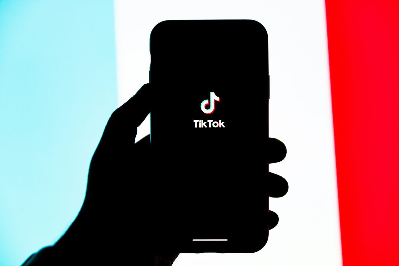 Week in Geek: TikTok returns to app stores in the US